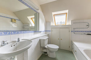 Photo 21- click for photo gallery